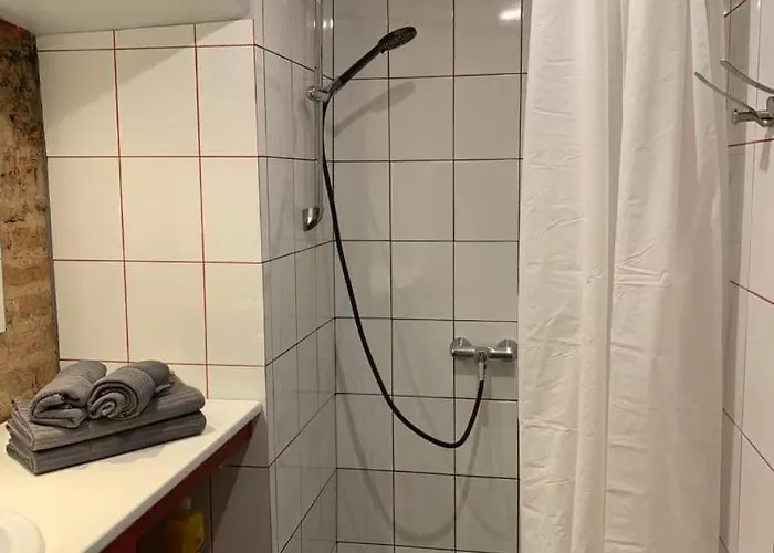 Old Studio Apartment